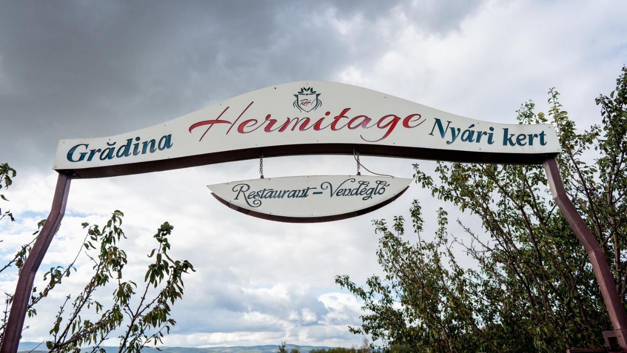 Hermitage By Elenis Sfantu Gheorghe  Exterior photo